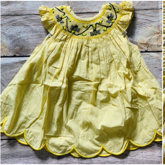 Yellow Gingham Smocked Bee Dress - Picture 2 of 3